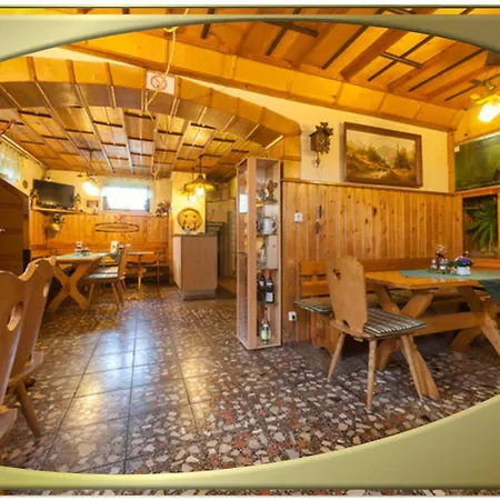 여관 Gasthaus-erzgebirge Altenberg